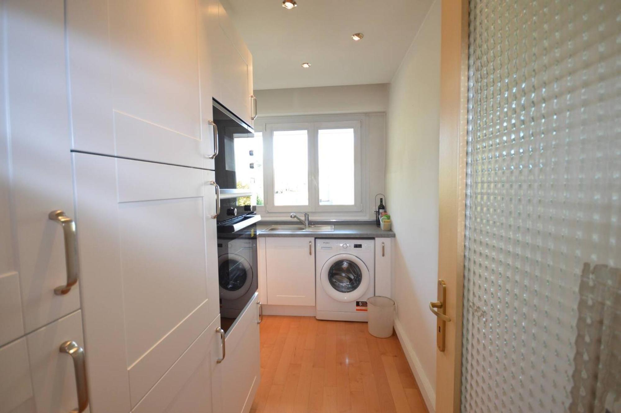 Comfortable And Fully Equiped Two Bedroom Appartement *