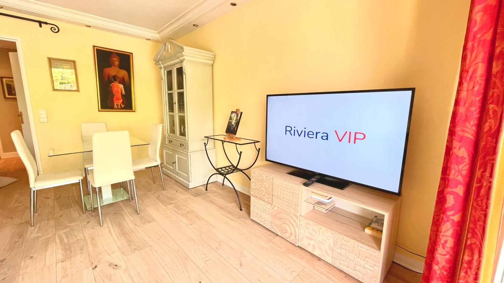 Comfortable And Fully Equiped Two Bedroom Cannes